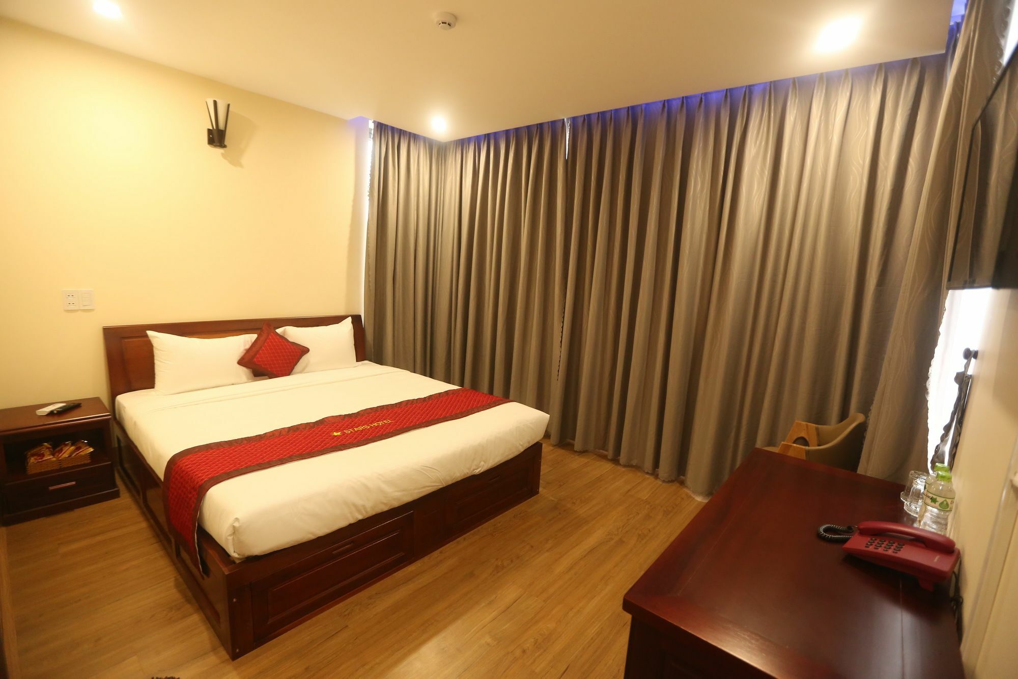 Stars Hotel دا نانغ المظهر الخارجي الصورة