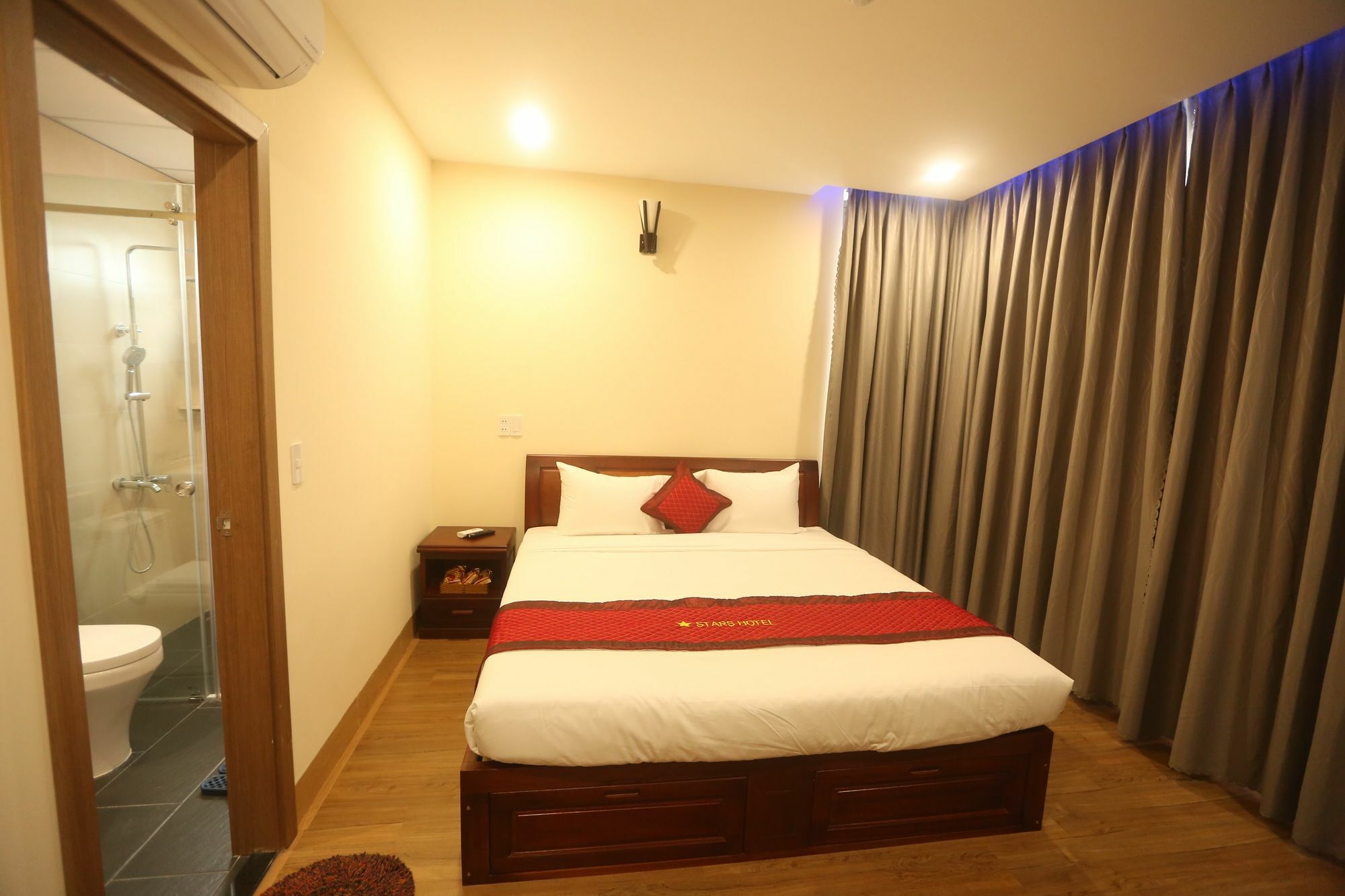 Stars Hotel دا نانغ المظهر الخارجي الصورة